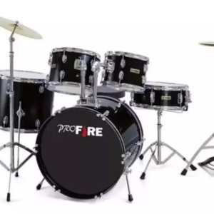 BATERIA PRO FIRE ACÚSTICA BUMBO 20'' PRETA FERRAGENS CROMADAS