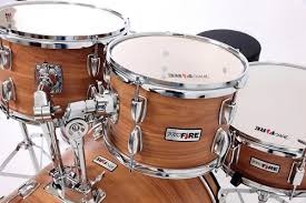 BATERIA PRO FIRE ACÚSTICA BUMBO 20'' CARVALHO HANOVER FERRAGENS CROMADAS